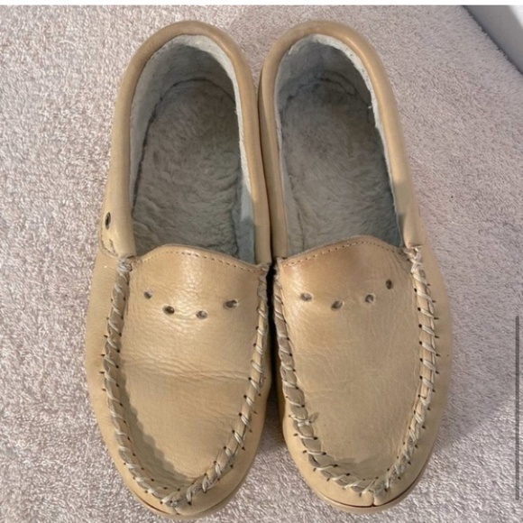 Vintage Laurentian Chief Moccasins 8 - Picture 7 of 10